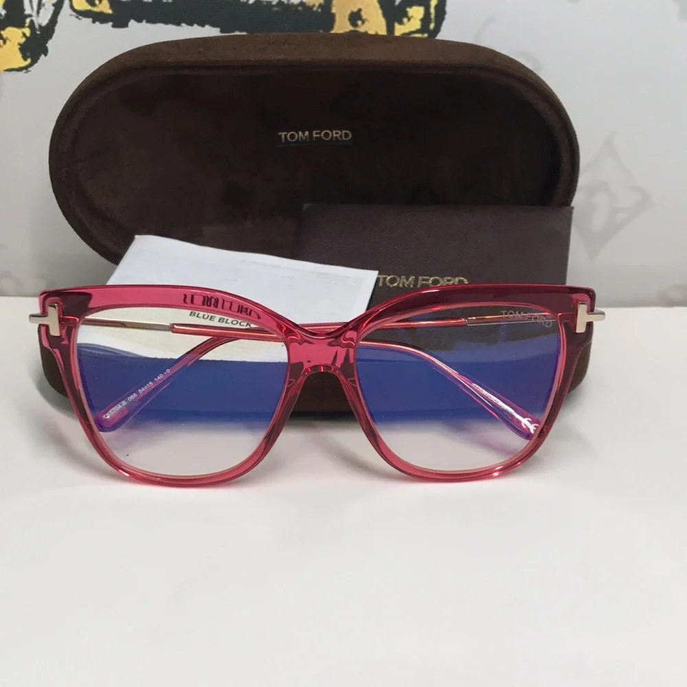 Gucci Red and Black Women's Glasses TF5704-B 066